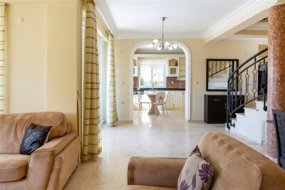 Goldcity'de 3+1 Havuzlu Dubleks Villa