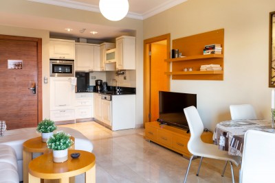 Goldcity Residence 2+1, Olimpic pool ve and Sea View