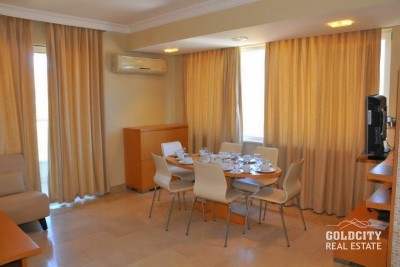 واحد ۳ خوابه با ۲ سرویس بهداشتی، در گلدسیتی با منظره قلعه آلانیا و دریا