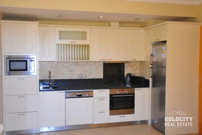 واحد ۳ خوابه با ۲ سرویس بهداشتی، در گلدسیتی با منظره قلعه آلانیا و دریا