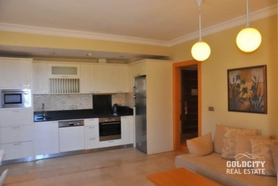 واحد ۳ خوابه با ۲ سرویس بهداشتی، در گلدسیتی با منظره قلعه آلانیا و دریا