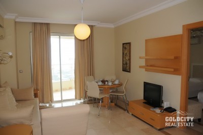 آپارتمان ۲ خوابه و ۲ سرویس بهداشتی با منظره استخر ریلکس ودریا در گلدسیتی