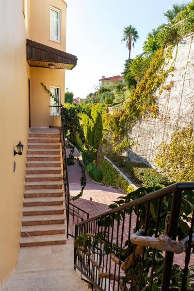 Goldcity'de Apart 2+1 Dubleks Villa